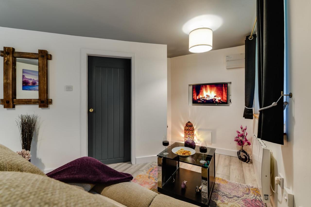 1 Bedroom Swinley Apartment L Free Parking L Wigan Royal Infirmary L Haigh Hall L Central Location Exteriér fotografie