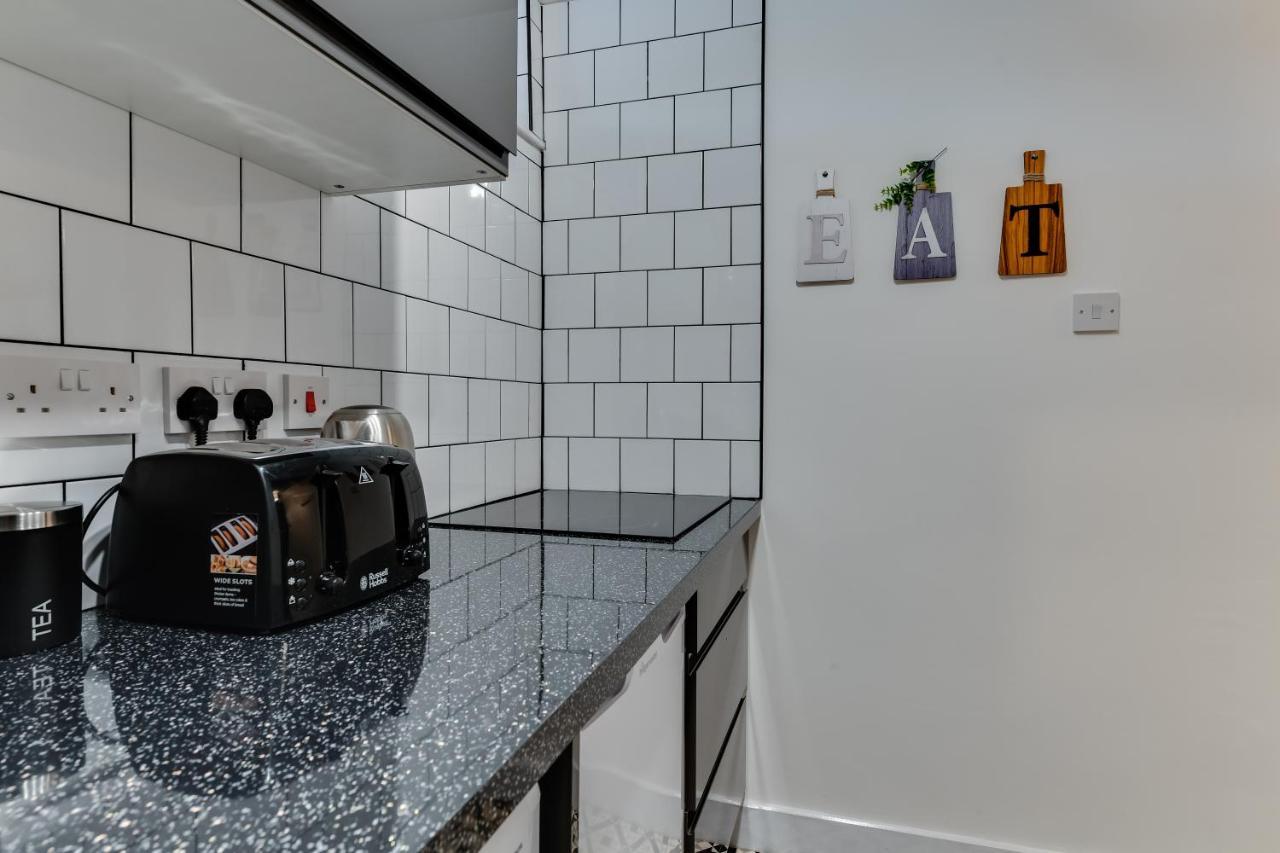 1 Bedroom Swinley Apartment L Free Parking L Wigan Royal Infirmary L Haigh Hall L Central Location Exteriér fotografie